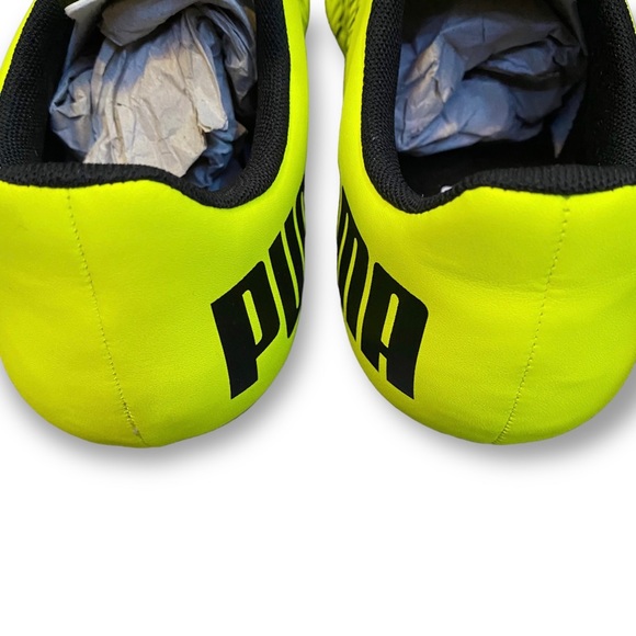 NIB Puma Yellow Juniors 6.5 Cleats - Picture 6 of 9